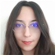 Je suis développeuse PHP et Laravel et je donne des cours en programmation, IT, SIG, géomatique et en dactylographie. 