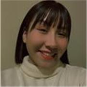 Me encanta dar moratoria y enseñar a los niños y también ayudarles con el inglés