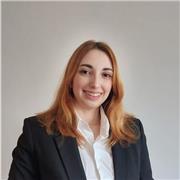 Profesional del Diseño Gráfico especializada en el Branding y Gráfica Publicitaria