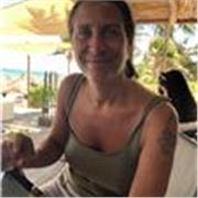 I have a native level of English and I would like to help other to improve