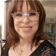Profesora y Lic. en Ciencias de la Educación. Psicóloga Social. Consultora Psicológica - Docente de Nivel Inicial