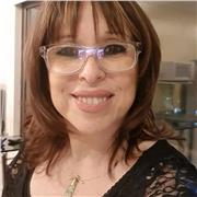 Profesora y Lic. en Ciencias de la Educación. Psicóloga Social. Consultora Psicológica - Docente de Nivel Inicial