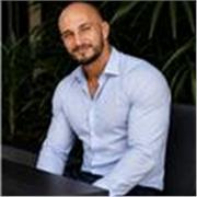Personal Trainer für Muskelaufbau, Fettabbau & Ernährung