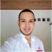 ¡Hola! 
 Buen día. 

¿Cómo estás?

Mucho gusto, soy estudiante de derecho, y soy enfermero, tengo un técnico de un semestre de inglés y en el programa que me gustaría ayudarlos es en lectura crítica (español) para ayudarlos en su desarrollo de conocimient