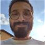 Laureato magistrale con esperienza decennale in ripetizioni, aiuto compiti e metodo di studio offre lezioni di matematica e fisica