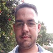 Profesor de desarrollo web con más de 6 años de experiencia en el sector del desarrollo. Me adapto a las necesidades del alumno