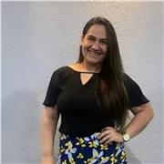 Professora de alfabetização e acompanhante escolar