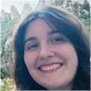 Intérprete, máster de violín y 3 años de experiencia de profesora de violín con alumnos de 7 hasta 80 años en escuelas privadas