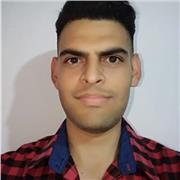 Profesor de excel imparte clases a niños y adultos