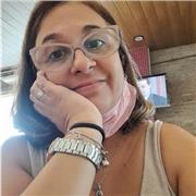 Pedagoga, formada ha 13 anos, trabalhou com. Reforço Escolar desde 2016, cursos de especializações, em Alfabetização, TDAH, Neurociência na Educação, matemática anos iniciais