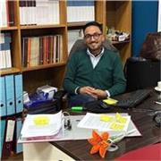 Sociólogo con experiencia en enseñanza de adolescentes y jóvenes, en las áreas de las Ciencias Sociales y Humanidades