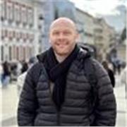 Professor de Português nativo para todas as idades. 