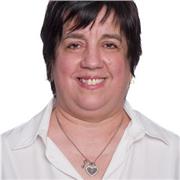 Soy Técnica en Integración Social y  me encanta dar clase de apoyo a niños de 5 a 12 años