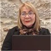 Profesora e investigadora en Ciencias Sociales, con experiencia en el apoyo y acompañamiento en Tesis de grado y de Master 