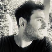 Matemático, ex-corretor de vestibular, muita experiência em ensino médio e superior