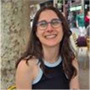 Profesora de inglés nativo, soy de Nueva Zelanda, ofrece clases personalizadas en Barcelona o en línea por zoom. 