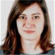 Individuell angepasster Englischunterricht für Schülerinnen jeden Alters – von Grammatik bis Konversation.