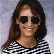 Agrégée d'anglais et détentrice d'une licence de lettres, je propose des cours d'anglais et de français pour tous les niveaux