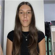 Estudiante de pedagogia y titulada en Educación infantil