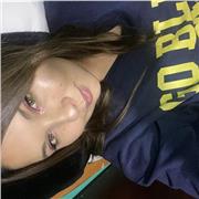 Alumna de Tecnologia Medica primer año de la UVM hago clases a niños de primaria de matematicas