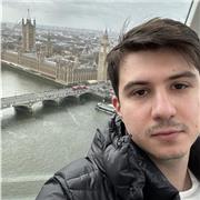 Profesor de inglés con enseñanzas divertidas y practicas.