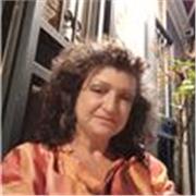 Italiano e Letteratura italiana è ciò in cui sono specializzata. Amo questa materia!Amo questa materia
