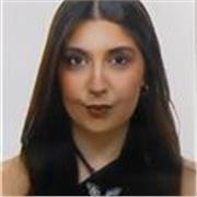 Ingeniera de teleco que imparte clases de matemáticas para niveles de ESO y bachillerato.