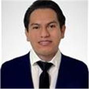 Pedagogo con experiencia curricular amplia