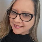 Soy creativa y dinámica, soy licenciada en educación inicial (infanti)con 25 años de experiencia