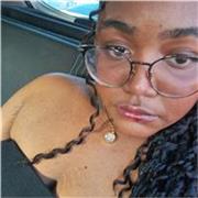 Professora de Língua Portuguesa com experiência em aulas online e presenciais para crianças e adultos