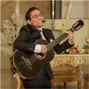 PROFESOR DE MÚSICA, PRODUCTOR MUSICAL, ARREGLISTA Y GUITARRISTA PROFESIONAL