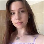 Jeune professeur d’anglais, je sais parler l’anglais couramment, si vous avez des difficultés n’hésitez pas à ma contacter:)