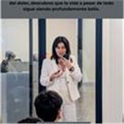 Psicóloga y Neuropsicóloga colegiada, especialista en Inteligencia Emocional, y gestión emocional. 