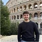 Estudiante en segundo curso de ADE. Clases particulares de catalán, castellano, estadística, matemáticas y economía