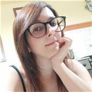 Offro lezioni online di italiano (madrelingua) e inglese (fluente, con diploma d'insegnamento agli adulti ed esperienza).