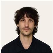 Soy ingeniero químico, y doy clases de química, matemáticas y física.