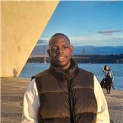 Student in Elektro-und informationstechnik . Gute kenntnisse in Mathe