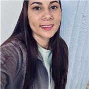 Persona con actitud y responsabilidad para educar y enseñar niños de primaria