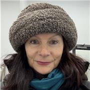 Students will develop their confidence and language skills in a encouraging and nurturing environment.