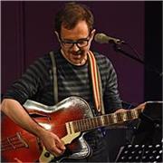 “Dal Suono alla Comprensione: Percorsi Musicali con la Chitarra”