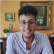 Laureto in Scienze della Formazione Primaria offre lezioni per tutte le materie di scuola primaria