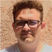 Professeur/Tuteur pour l'aide aux devoirs et dans le soutien scolaire qui peut donner des cours particuliers en plus