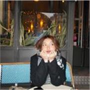 Professeur et traductrice en anglais pour tous niveaux.