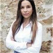 Profesora de Repaso General apto para todas las edades.