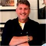 Art/painting tutor with 20+ years experience in teaching mature and young people