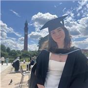 University Graduate with a 2.1 in English and Creative Writing. Neurodiverse Friendly.