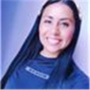 Docente de danza folclórica y es. Física estudiantes en edad escolar
