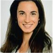 Profesora de varias asignaturas que imparte clases a cualquier edad