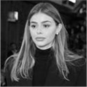 Sono disponibile per lezioni private di inglese, francese e aiuto compiti per bambini/ragazzi della scuola elementare e media 