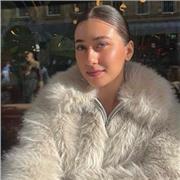 Learn greek easily by a passionate greek teacher.